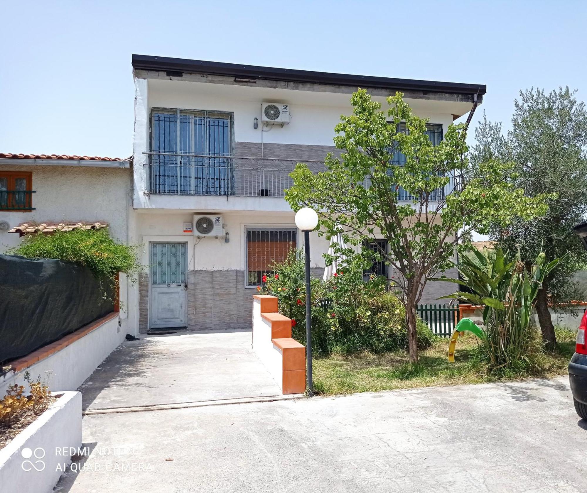 Villa Mirko Vaccarizzo-Delfino Exterior photo